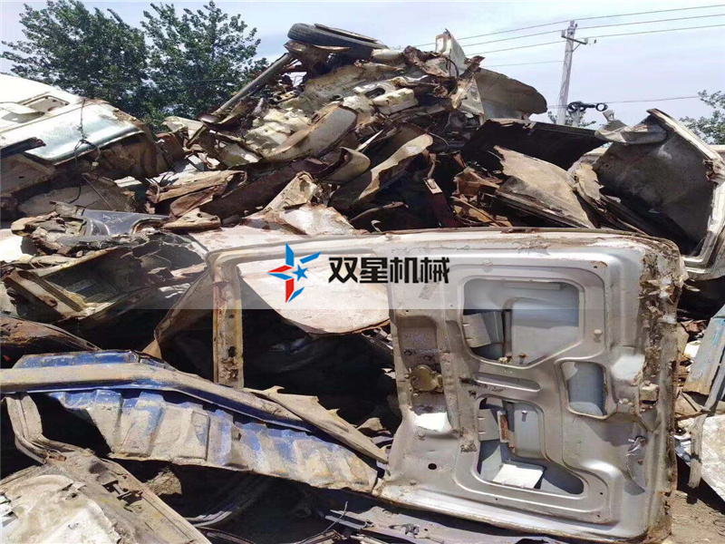 油漆桶破碎機(jī)廠(chǎng)家依據(jù)客戶(hù)需求定制