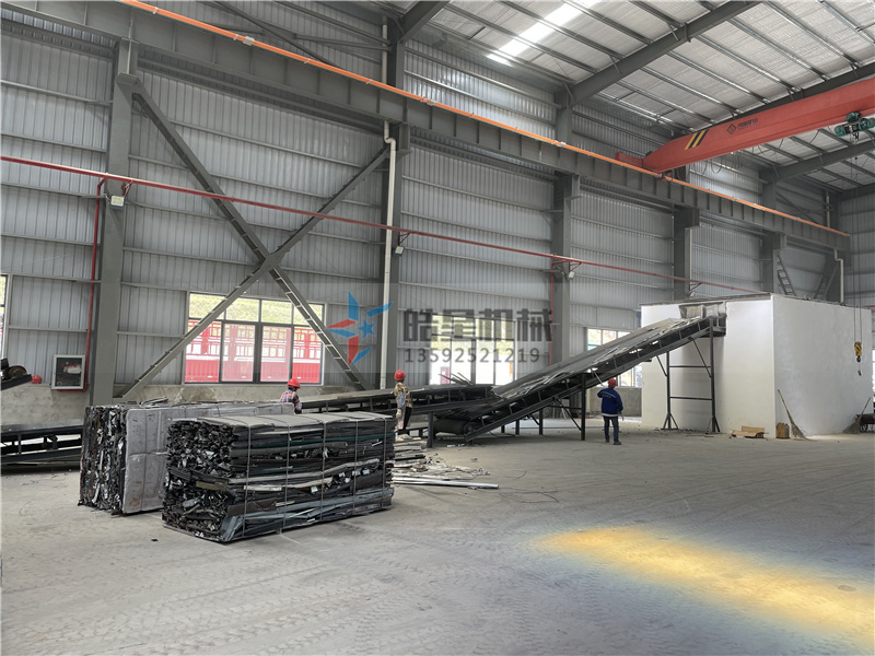 斷橋鋁破碎機設備卡料是什么原因導致的